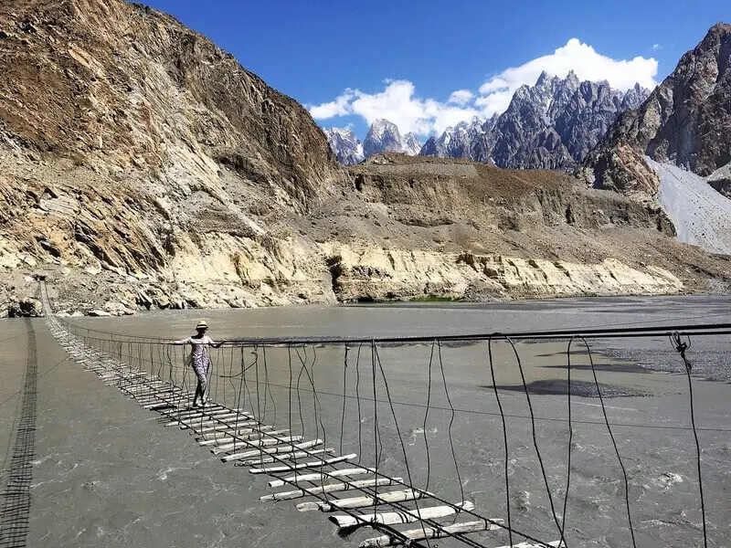 H&ograve;a m&igrave;nh v&agrave;o thung lũng Hunza Pakistan với vẻ đẹp hoang sơ 6