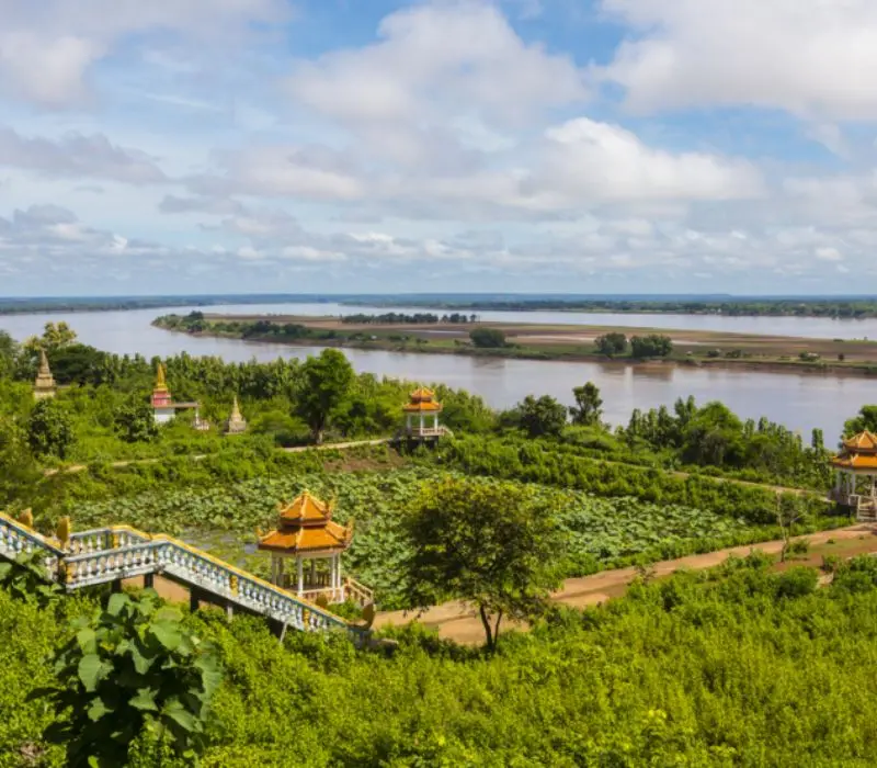 Kampong Cham, n&eacute;t đẹp mộc mạc v&agrave; b&igrave;nh y&ecirc;n của Campuchia 3