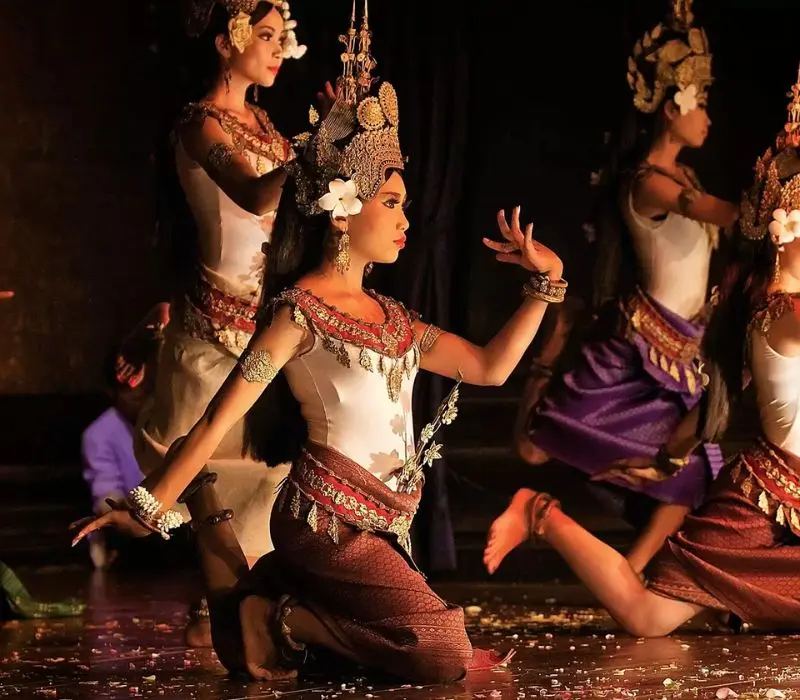 Kampong Cham, n&eacute;t đẹp mộc mạc v&agrave; b&igrave;nh y&ecirc;n của Campuchia 9