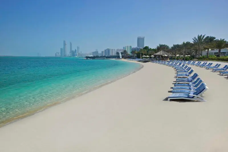 Kh&aacute;m ph&aacute; Abu Dhabi, thủ đ&ocirc; hiện đại trong mơ của UAE 10