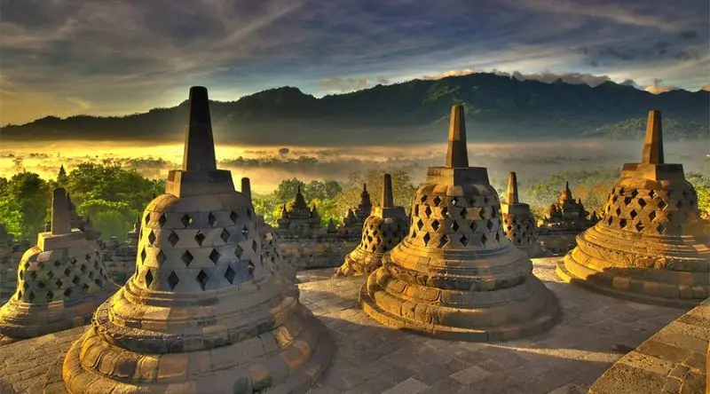 Kh&aacute;m ph&aacute; đảo Java, vi&ecirc;n ngọc qu&yacute; của văn h&oacute;a Indonesia 4
