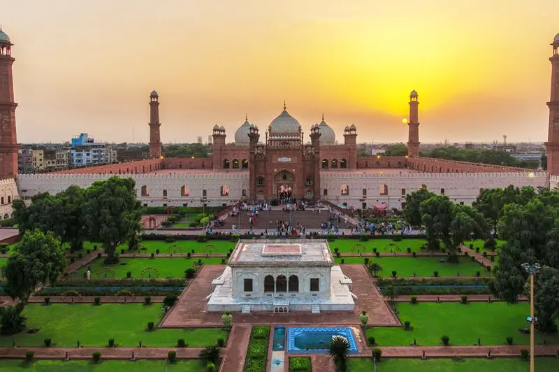 Kh&aacute;m ph&aacute; Lahore, th&agrave;nh cổ l&acirc;u đời v&agrave; tr&aacute;ng lệ nhất Pakistan 3