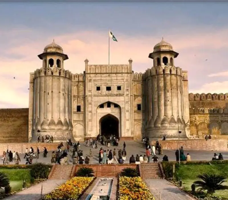Kh&aacute;m ph&aacute; Lahore, th&agrave;nh cổ l&acirc;u đời v&agrave; tr&aacute;ng lệ nhất Pakistan 5