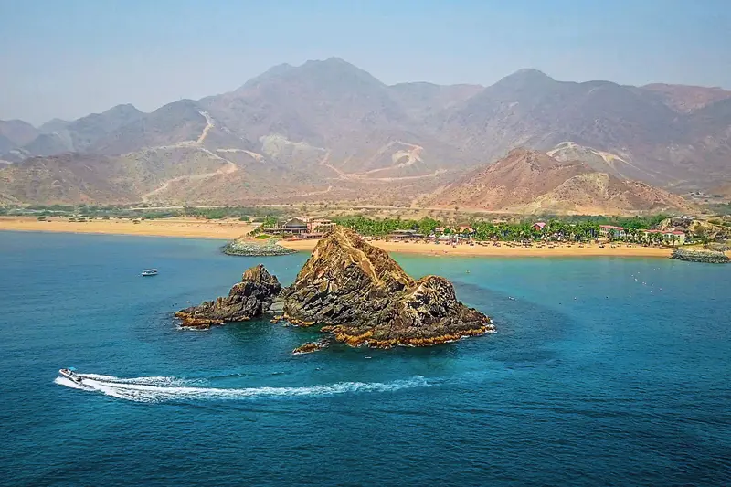 Kh&aacute;m ph&aacute; một Fujairah hoang d&atilde; tại UAE 6