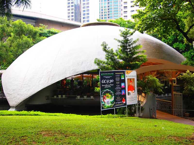 Makati đ&ocirc; thị sầm uất mang m&agrave;u ho&agrave;i cổ ở Philippines 4