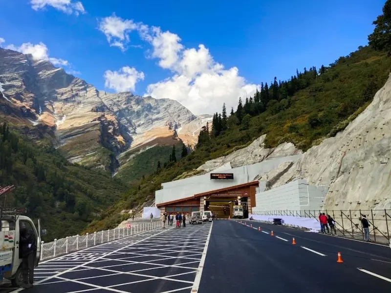 Manali, v&ugrave;ng đất cổ t&iacute;ch ẩn m&igrave;nh giữa sườn n&uacute;i phủ tuyết 7