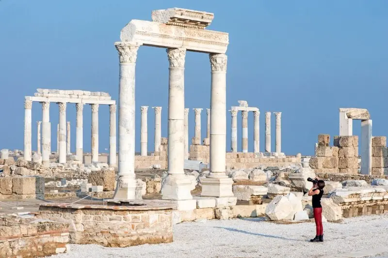 Pamukkale: L&acirc;u đ&agrave;i b&ocirc;ng b&ecirc;n v&aacute;ch đ&aacute; trắng ở Thổ Nhĩ Kỳ 10