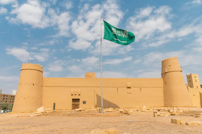 Riyadh thủ đ&ocirc; Ả Rập Saudi nơi kết hợp cổ điển v&agrave; tầm nh&igrave;n tương lai 10