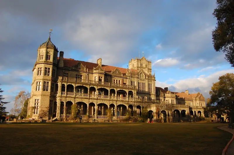 Shimla: Nữ ho&agrave;ng của những ngọn đồi xanh ng&uacute;t ng&agrave;n ở Ấn Độ 7