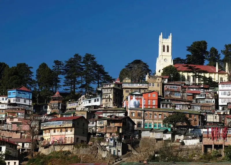 Shimla: Nữ ho&agrave;ng của những ngọn đồi xanh ng&uacute;t ng&agrave;n ở Ấn Độ 2