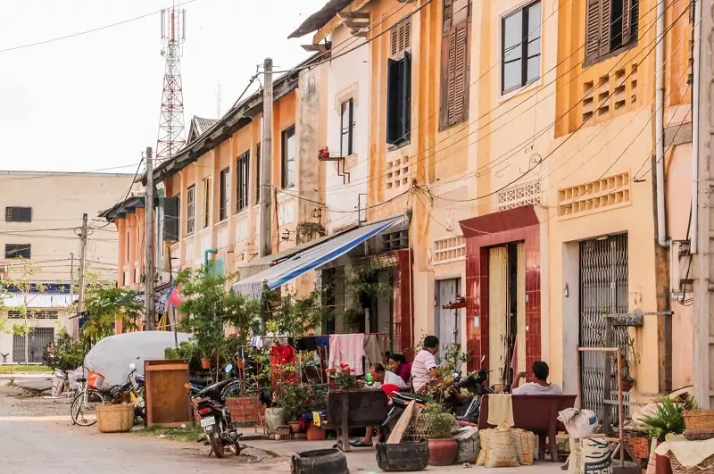 Sống chậm tại Kampot, thị trấn sầu ri&ecirc;ng y&ecirc;n ả ở Campuchia 11