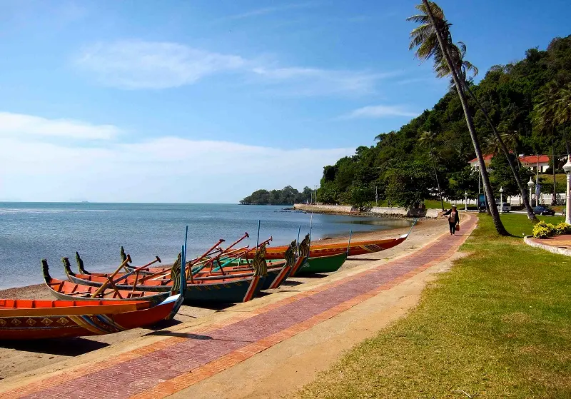 Sống chậm tại Kampot, thị trấn sầu ri&ecirc;ng y&ecirc;n ả ở Campuchia 9