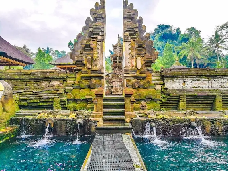 Tampark Siring v&agrave; 10 điểm tham quan nổi tiếng xa gần 9