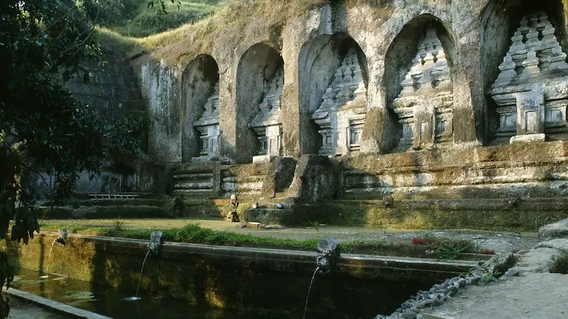 Tampark Siring v&agrave; 10 điểm tham quan nổi tiếng xa gần 8