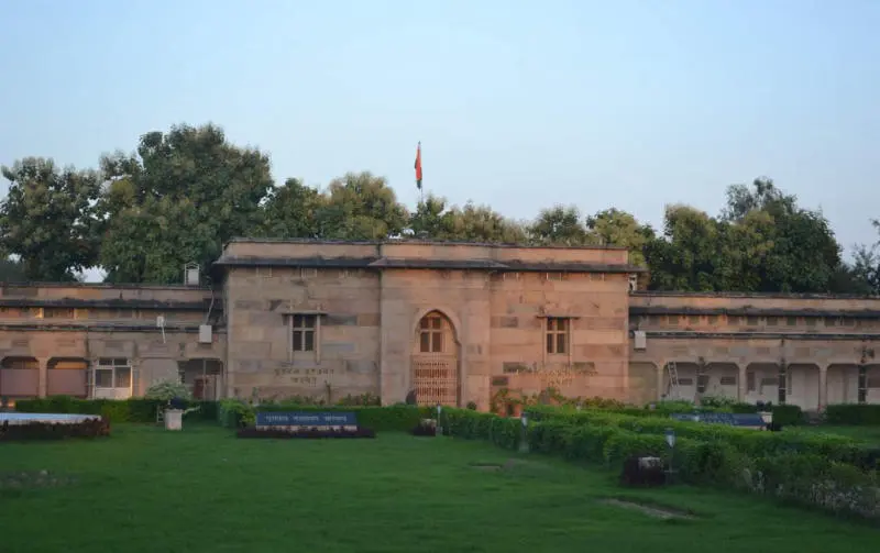 Th&aacute;nh địa Phật gi&aacute;o Vườn Lộc Uyển Sarnath tại Ấn Độ 5