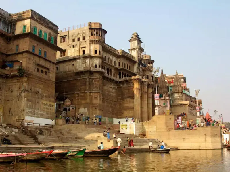 Th&aacute;nh địa Varanasi kỳ b&iacute; v&agrave; linh thi&ecirc;ng tại Ấn Độ 7
