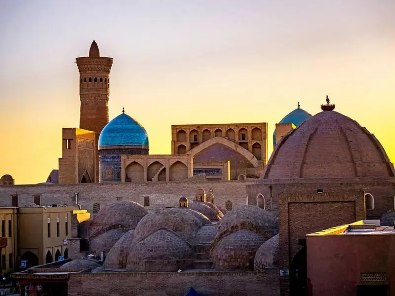 Th&agrave;nh phố Bukhara kho b&aacute;u lịch sử của Uzbekistan 2