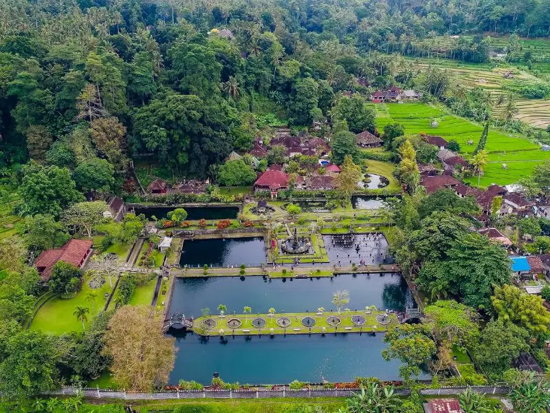Trải nghiệm cung điện nước Tirta Gangga đầy độc đ&aacute;o của Bali 11