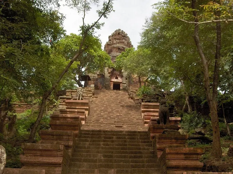Vi&ecirc;n ngọc th&ocirc; Battambang y&ecirc;n ắng ẩn m&igrave;nh giữa l&ograve;ng Campuchia 7