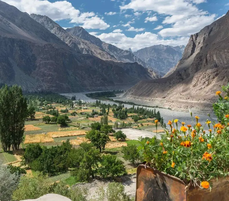 Đến thung lũng Nubra ngắm viên ngọc ẩn của Ladakh Ấn Độ