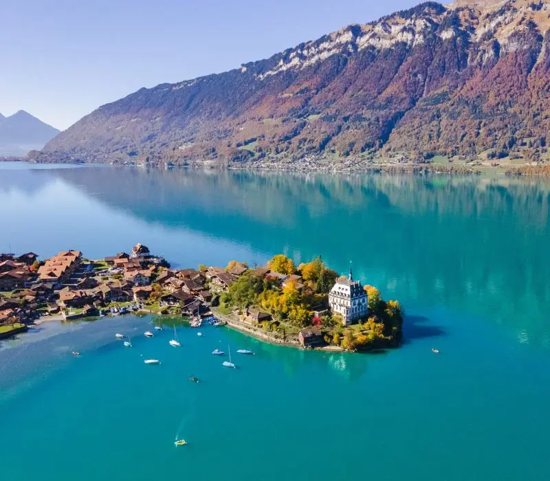 Chiêm ngưỡng hồ Brienz thơ mộng, hữu tình ngoài đời thực