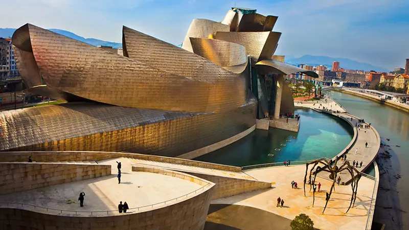 Bảo t&agrave;ng Guggenheim Bilbao, biểu tượng nghệ thuật v&agrave; kiến tr&uacute;c đương đại 2