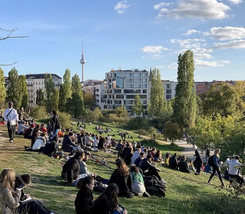 Bức tường Berlin, nh&acirc;n chứng sống động của lịch sử Đức 11