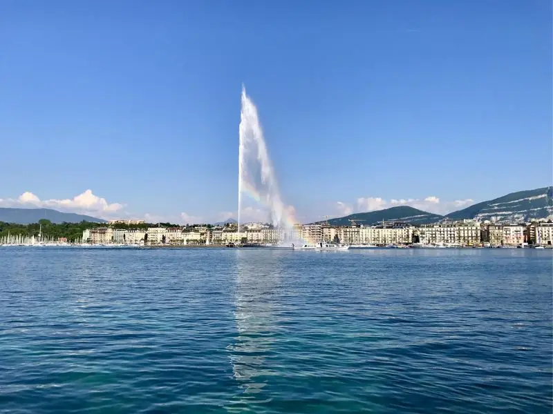 Chi&ecirc;m ngưỡng vẻ đẹp thơ mộng của Geneve b&ecirc;n hồ L&eacute;man, Thụy Sĩ 4