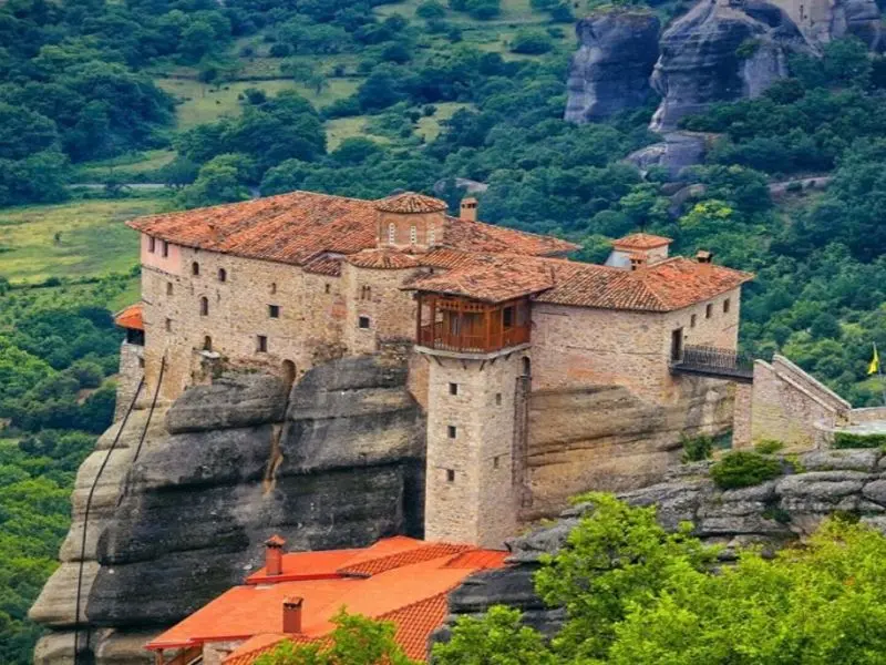 Chinh phục Meteora, h&agrave;nh tr&igrave;nh đến 11