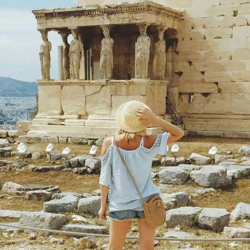 Chinh phục th&aacute;nh địa văn h&oacute;a Erechtheion tại Hy Lạp 8