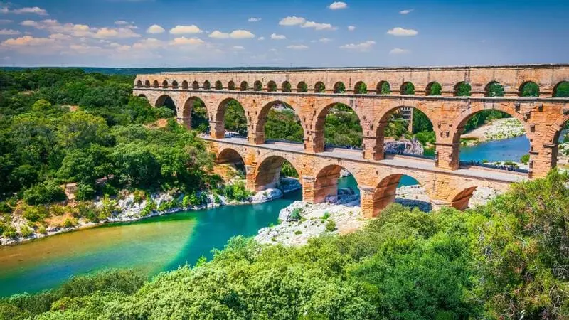 Cho&aacute;ng ngợp di t&iacute;ch ng&agrave;n năm Pont du Gard giữa nước Ph&aacute;p 5