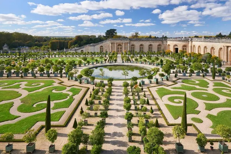 Cung điện Versailles, biểu tượng kiến tr&uacute;c Ph&aacute;p thời phong kiến 2