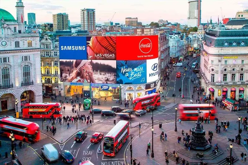 Đến Piccadilly v&agrave; chinh phục c&aacute;c địa điểm hấp dẫn 3