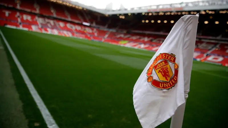 Đến S&acirc;n Old Trafford g&otilde; cửa những giấc mơ 7
