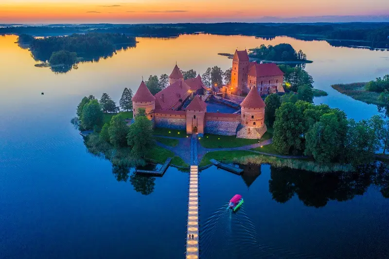 Du lịch Lithuania (Litva): Kh&aacute;m ph&aacute; v&ugrave;ng đất cổ t&iacute;ch của ch&acirc;u &Acirc;u 10