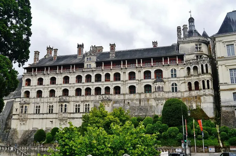 Gh&eacute; thăm l&acirc;u đ&agrave;i Blois tuyệt đẹp của thung lũng s&ocirc;ng Loire 8