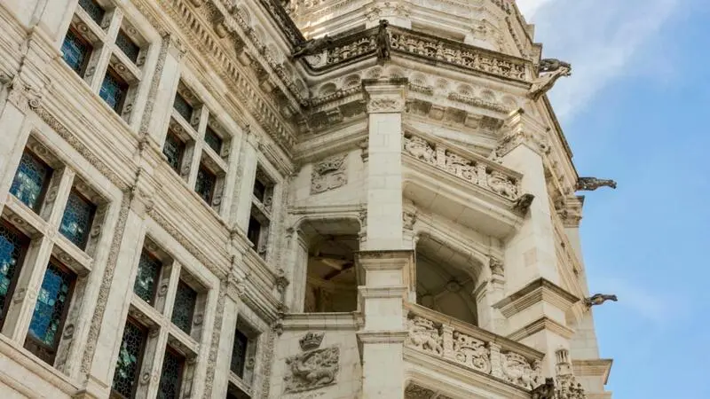 Gh&eacute; thăm l&acirc;u đ&agrave;i Blois tuyệt đẹp của thung lũng s&ocirc;ng Loire 3