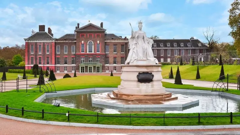 Kensington Palace, từ trang vi&ecirc;n ngoại &ocirc; đến nơi ở của Ho&agrave;ng gia 2