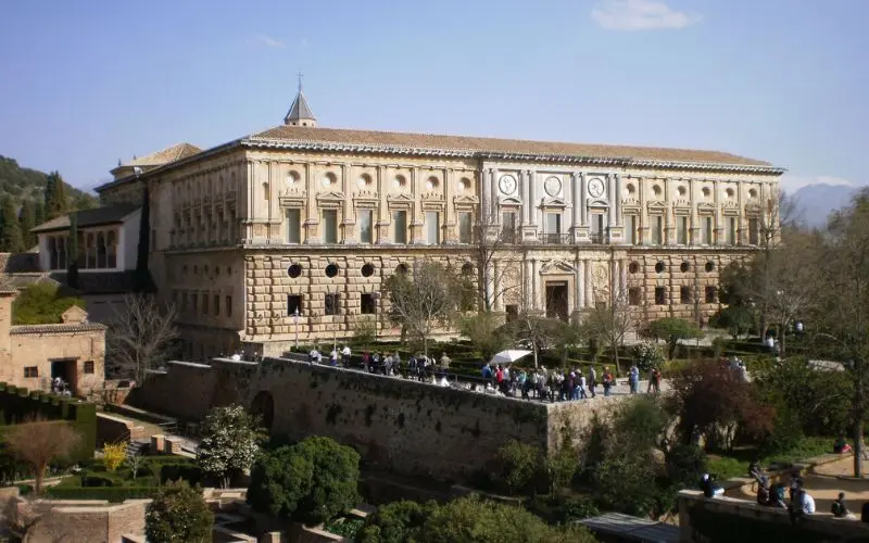 Kh&aacute;m ph&aacute; Alhambra, vi&ecirc;n ngọc qu&yacute; của Granada, T&acirc;y Ban Nha 8