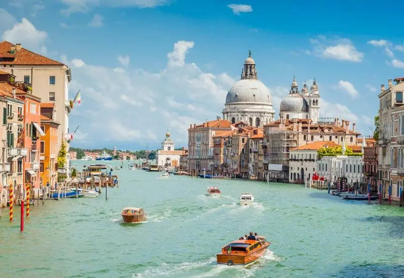 Kh&aacute;m ph&aacute; Doge&rsquo;s Palace: Cung điện l&acirc;u đời bậc nhất nước &Yacute; 10