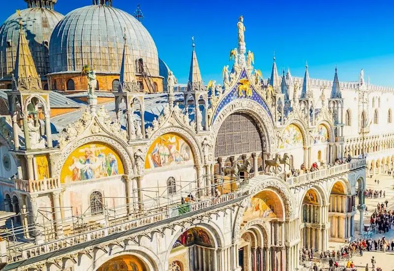 Kh&aacute;m ph&aacute; Doge&rsquo;s Palace: Cung điện l&acirc;u đời bậc nhất nước &Yacute; 9