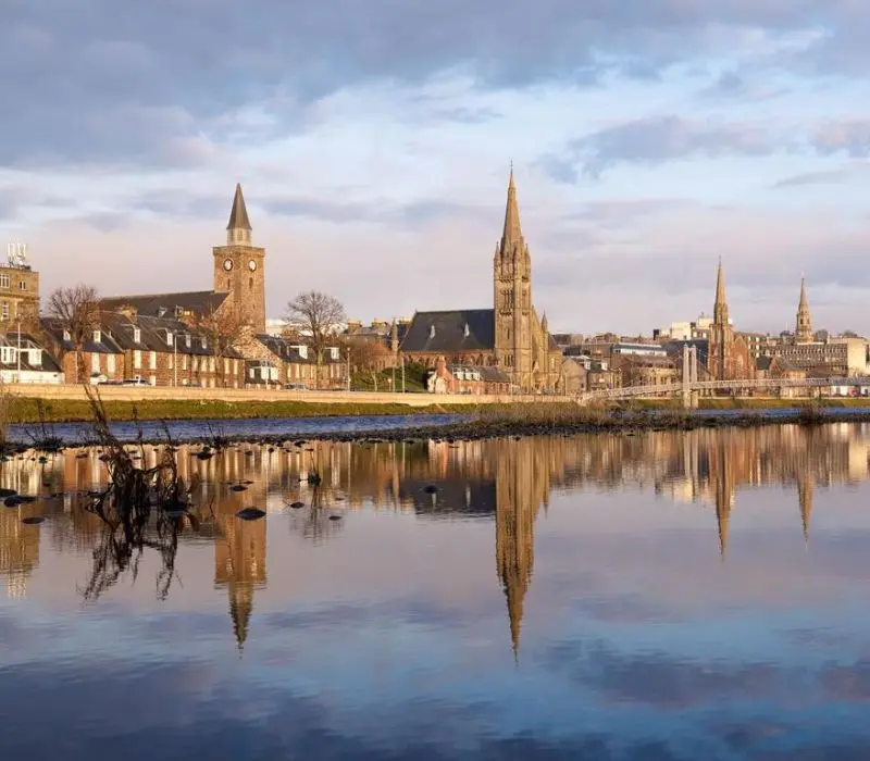 Kh&aacute;m ph&aacute; Inverness, cửa ng&otilde; của Cao nguy&ecirc;n Scotland 2