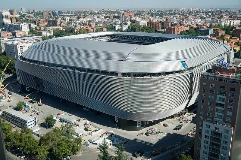 Kh&aacute;m ph&aacute; s&acirc;n vận động Santiago Bernab&eacute;u: S&acirc;n nh&agrave; của Real Madrid 8