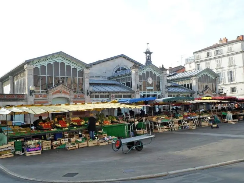 La Rochelle: Top 8 địa điểm nhất định phải trải nghiệm khi đến đ&acirc;y 4