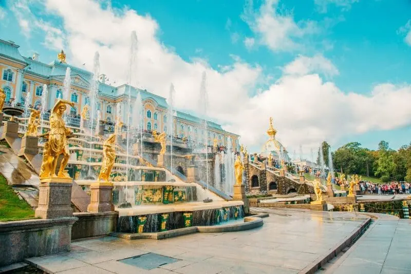 Lạc v&agrave;o thi&ecirc;n đường tại Cung điện m&ugrave;a h&egrave; Peterhof 3