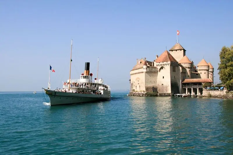 L&acirc;u đ&agrave;i Chillon cổ t&iacute;ch, b&aacute;u vật lịch sử của Thụy Sĩ 4