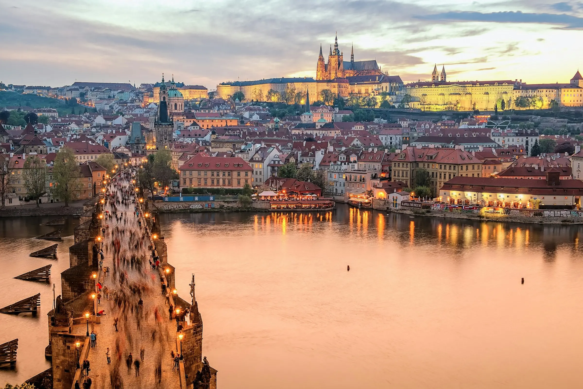 L&acirc;u đ&agrave;i Praha, điểm s&aacute;ng kiến tr&uacute;c lẫy lừng Cộng h&ograve;a S&eacute;c 2