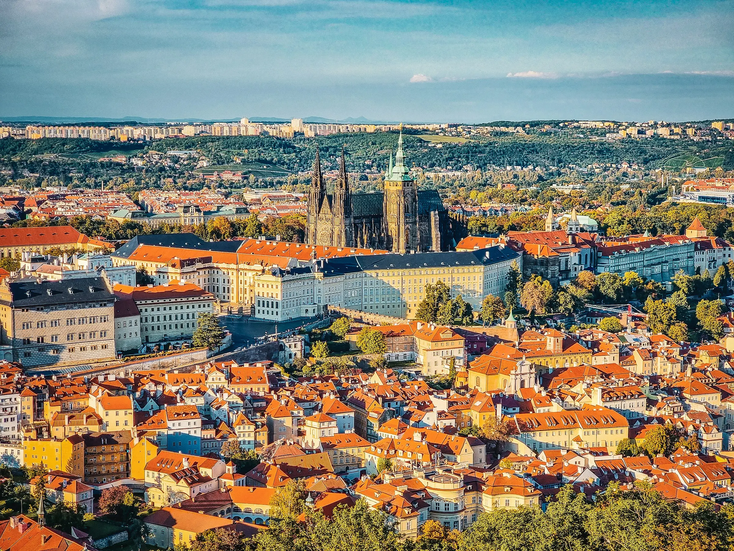 L&acirc;u đ&agrave;i Praha, điểm s&aacute;ng kiến tr&uacute;c lẫy lừng Cộng h&ograve;a S&eacute;c 4