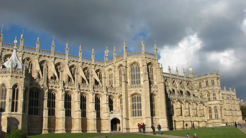 L&acirc;u đ&agrave;i Windsor, c&ocirc;ng tr&igrave;nh biểu tượng Ho&agrave;ng gia Anh 4