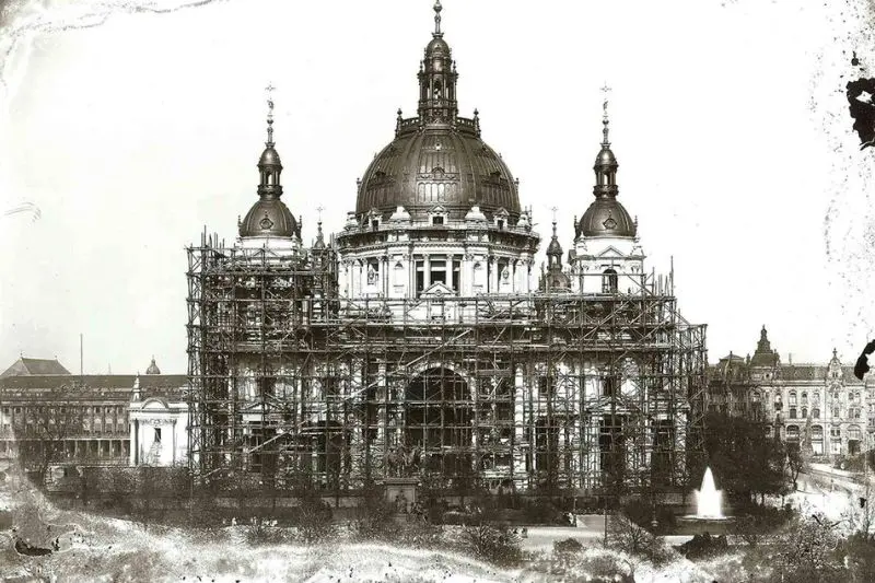 Lộng lẫy vẻ đẹp nh&agrave; thờ ch&iacute;nh t&ograve;a Berliner Dom tại thủ đ&ocirc; Berlin 3